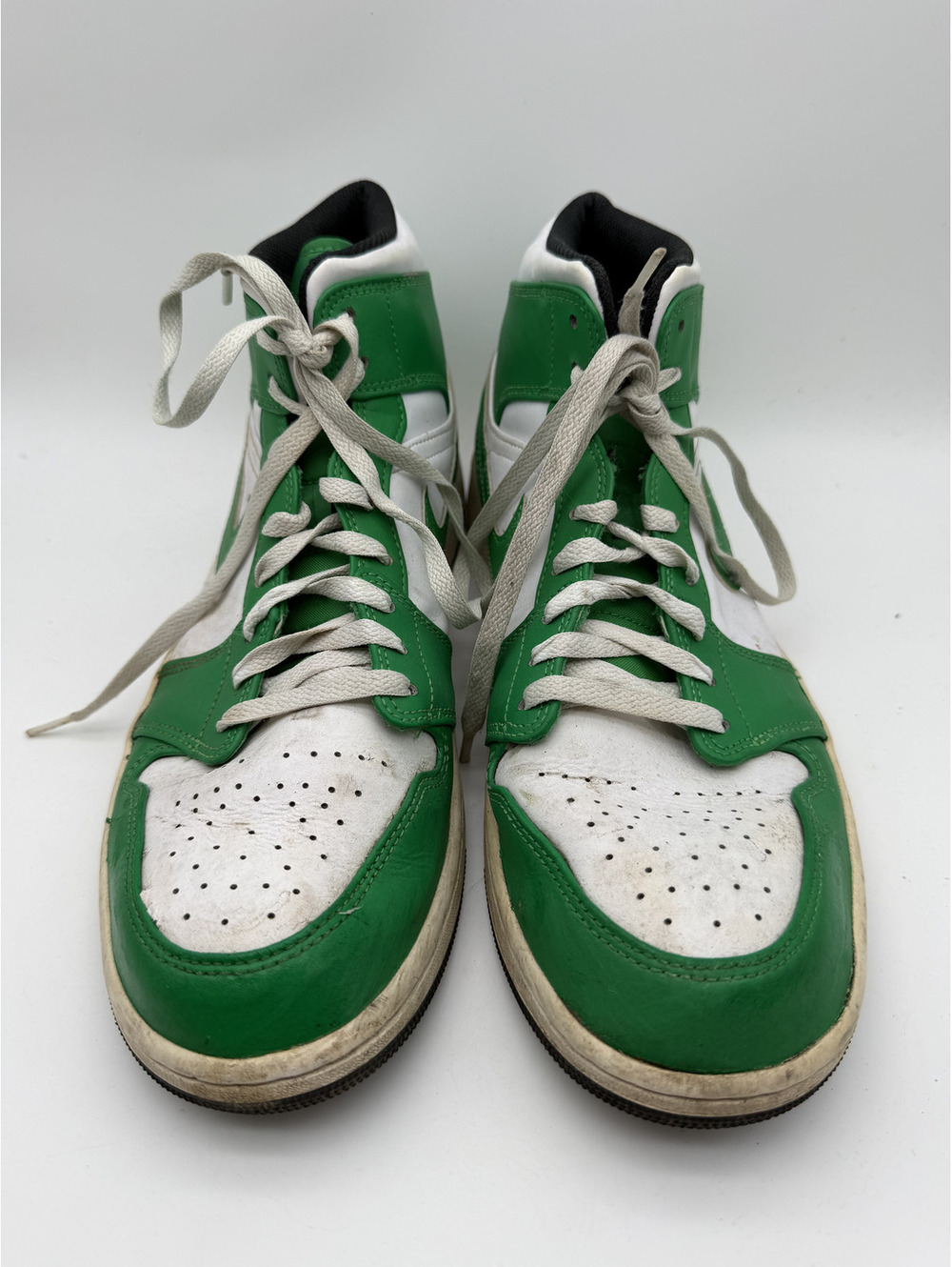 Nike Air Jordan 1 Retro High OG Green White Sneakers Size 12